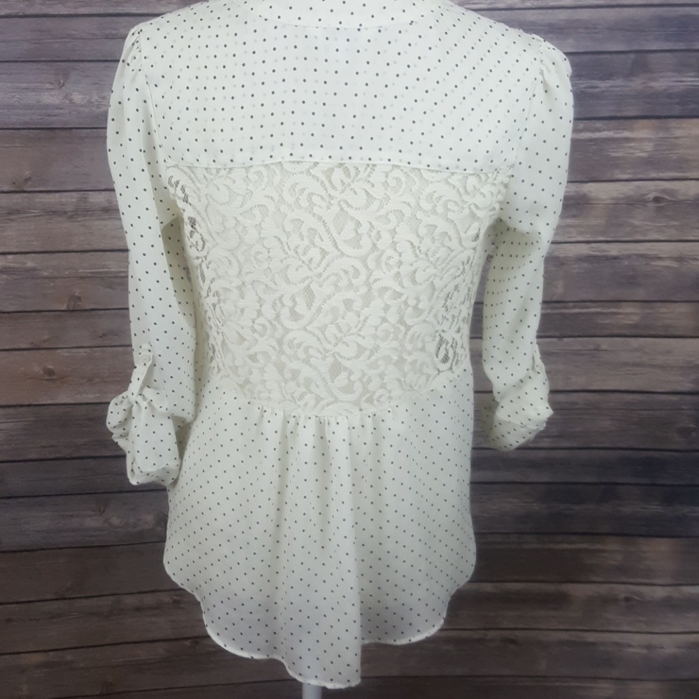 Candie's lace back polka dot top
